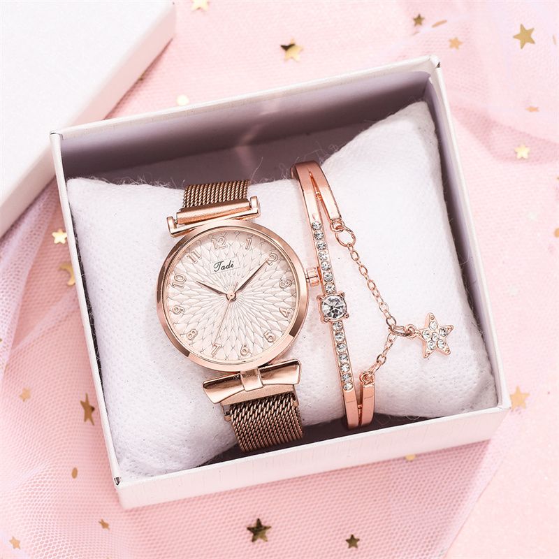 Fashion Women Bracelet Quartz Watches For Women Magnetic Watch Ladies